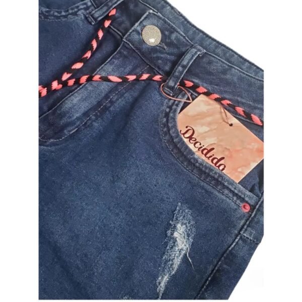 Short Bermuda Jeans Destroyed Elastano Cinto Moda Tendência - Imagem 4