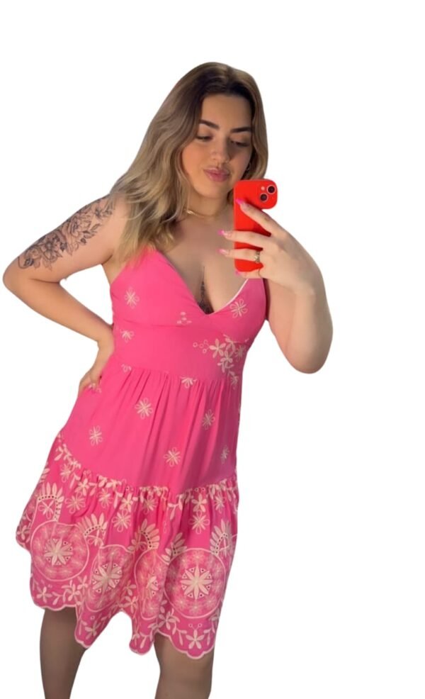 Vestido Feminino Laise Rosa Midi Bordado Bojo