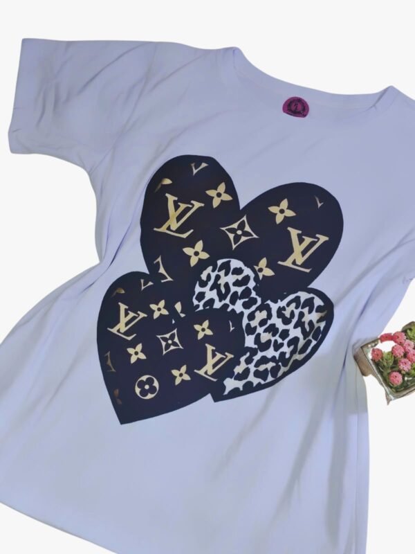 Blusa Camiseta T-Shirt Manga Curta Inspiração Marca Branca - Imagem 6
