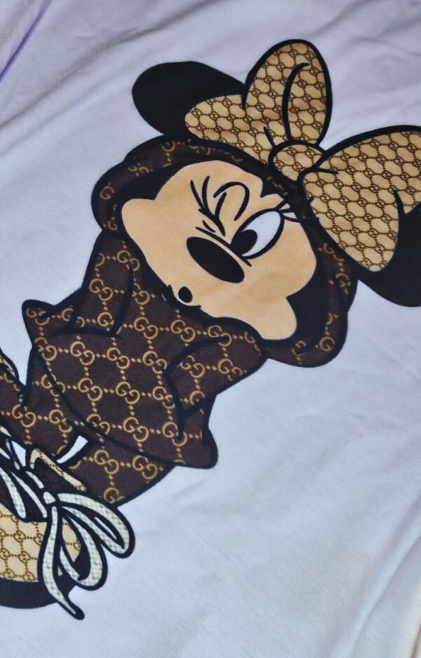 Blusa Camiseta T-Shirt Manga Curta Inspiração Marca Branca - Imagem 4