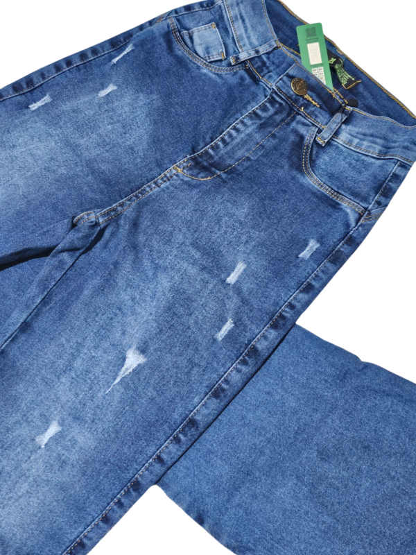 Calça Feminina Moda Flare Elastano Empina Bumbum Destroyed Jeans - Imagem 5